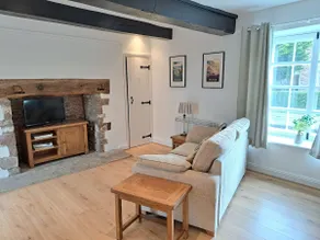 A one bed, cosy cottage - Image 2