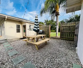 2BR Bungalow Near Kings Bay | Coastal Getaway - Image 4