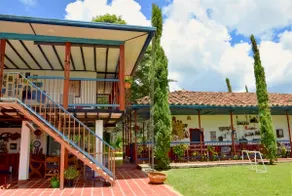 Coffee farm with pool and heated Jacuzzi - Image 2