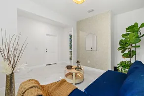 Hard Rock Luxury Home - Image 4