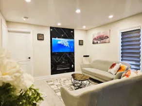2F Balcony/Onsite parking/Walk to bus terminal - Image 2