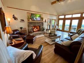 Amazing View-Private-Hot Tub-Sleeps 16-Game Room-Mountain Top - Image 3