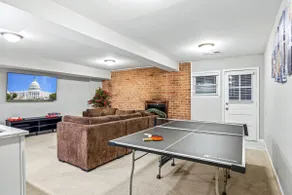 King Bed * Game Room *Mins to DC* 5 TVs *Patio - Image 3