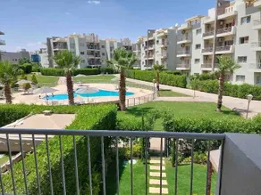 Villa- style appartment with pool access - Image 4