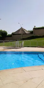 Villa- style appartment with pool access - Image 2
