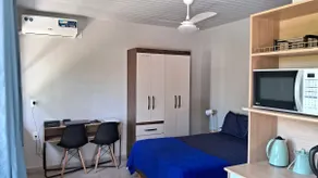 Practical Studio Apartment Near BR-116 Wi-Fi Full Kitchen - Image 2