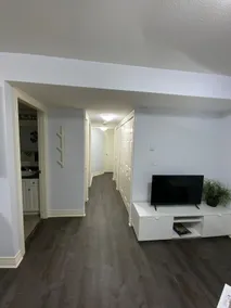 Modern 1-Bedroom Suite in Clayton Heights - Image 5