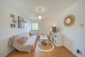 Charming 2 bedroom apartment near Luxembourg - Image 5