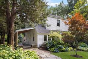 Quaint Renovated 3BR Getaway - Image 2
