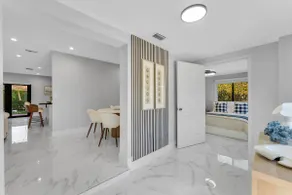 Azure Costal Home in North Miami Beach - Image 4