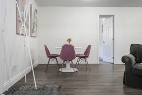 Cozy 2BR home - Image 2