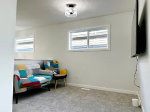 Banff Access, Netflix, Xbox, and WiFi for 10 guest - Image 4