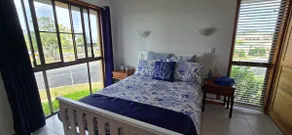 Beach at Door, park across road. 2 bedrooms, pets - Image 4