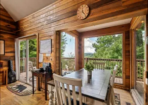 Cubby Bear Cabin-Peaceful, Pet Friendly Great View - Image 2