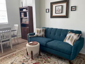 Taylors' Retreat - Image 2