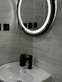 Chic Studio W/Jacuzzi & Self Check in - Image 5