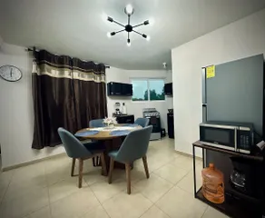Modern and Central Apartment - Image 5