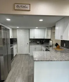 4 Bedrm Central Home w/Gameroom - Image 5
