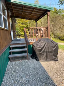 Huddle Hill Airbnb - Image 4