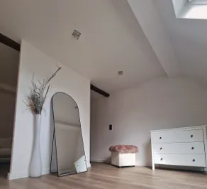 Janna's City Room - Image 4
