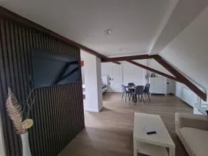 Janna's City Room - Image 3