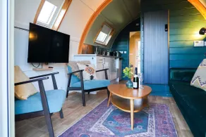 Luxury Glamping Cabin With Swedish Wood Fired Tub - Image 3