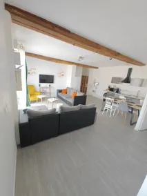 Cottage for 12 people in the countryside, A5 2 min, private parking - Image 2