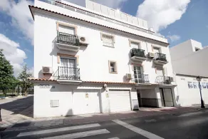 La Cala de Mijas, groundfloor 2 bed apartment steps away from the beach - Image 2