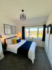 Stunning home near Alton Towers | Parking & Garden - Image 4