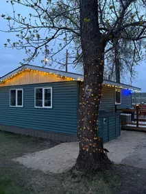 Cozy cabin at Crooked Lake - Image 3