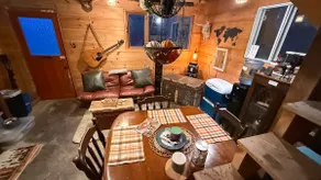 Private charming rustic off grid cabin - Image 4