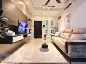 2r1b | Deluxe Family Suite | 8pax | Furong Homestay - Image 2