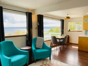 Romantic Possession Sound View Home on Whidbey - Image 3