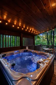 Little Pine Lodge | 1 Mi to GSMNP • Hot Tub • King - Image 3