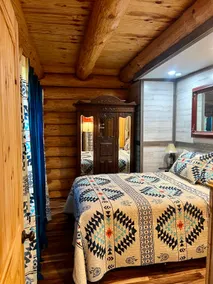 Waterfall View Cabin at White Buffalo Lodge - Image 3