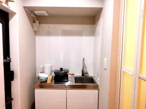 Rainbow's Apartment 2, apartment with single bed and futon - Image 5