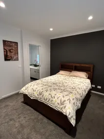 New home in Clyde fully furnished - Image 4
