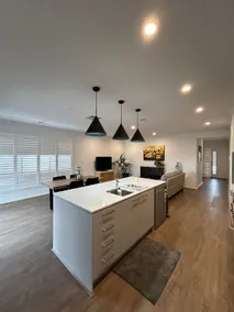 New home in Clyde fully furnished - Image 5