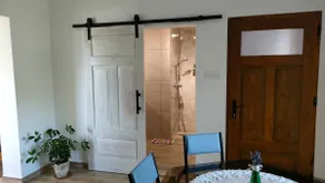 Apartment with piano - Image 2