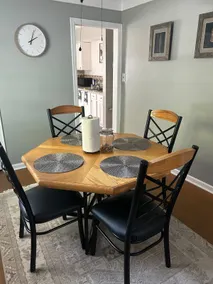 Townhouse in Detroit (no 420 here) - Image 4