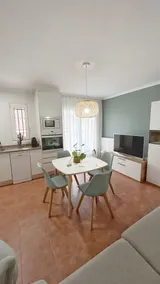 Comillas - Urbanización Lagos Azules - Netflix, Prime, Wifi & Free Indoor Parking - Image 2