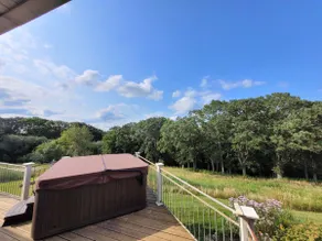 Beautiful, Private, Nature & Hot tub! 4m to Mayo - Image 2