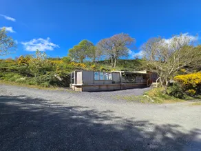 Luxury Welsh wooden cabin - Image 2