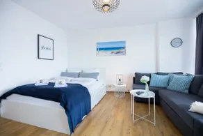 Skyline Suite Augsburg | Balcony & central - Image 3