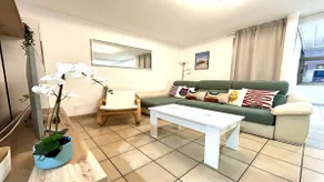 ESQUINZO POOL & BEACH - Image 4