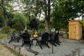 Orchard, Sheep, Game Room, Fire Pit, Kid's Toys - Image 3