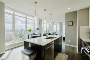 Luxury 2bed 2Bath, King bed, Dt Views - Image 3