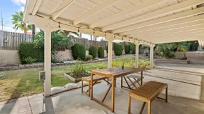 Modern 4BR Home - Private Yard - School Zone - Image 5