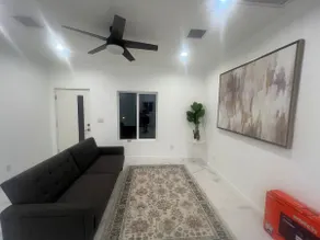Guest house 2 bedrooms and one sofa bed for 6. - Image 3