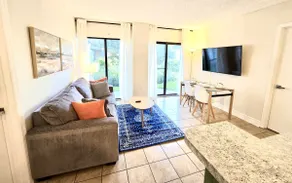 Boho inspired retreat: 7 min to Universal & Epic! - Image 5